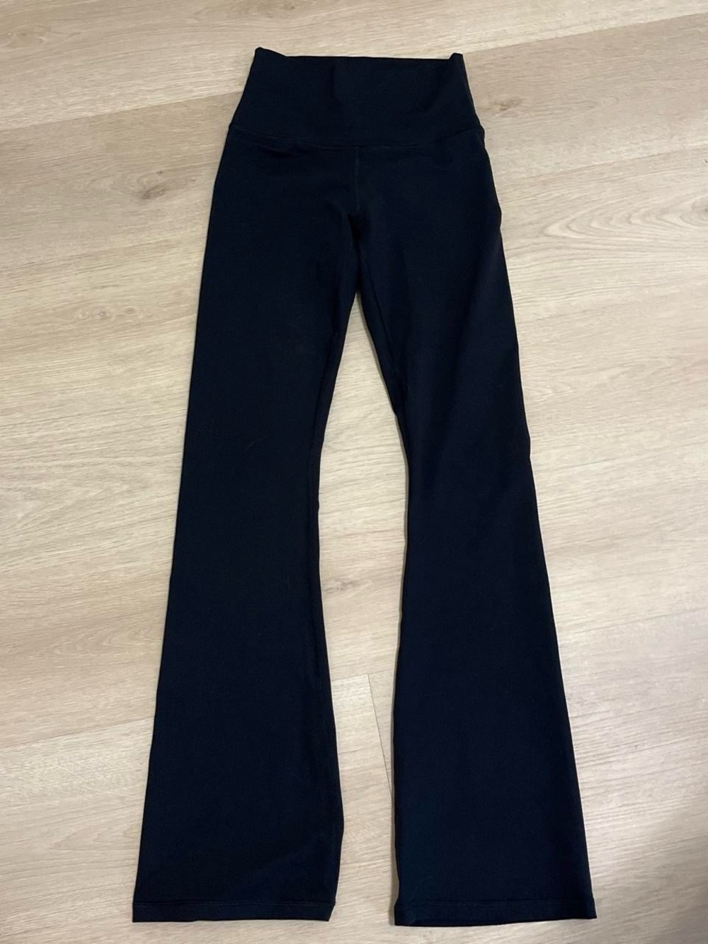 Aerie Offline The Hugger Bootcut Leggings